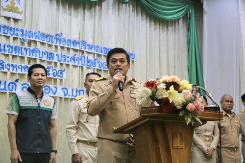 256a53ac4a4efdeac.jpg
